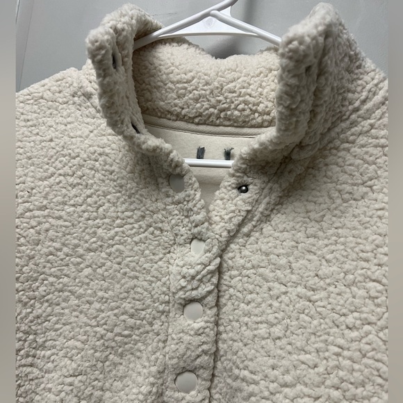 Aerie Cloud Sherpa Oversized Pullover - Picture 2 of 6